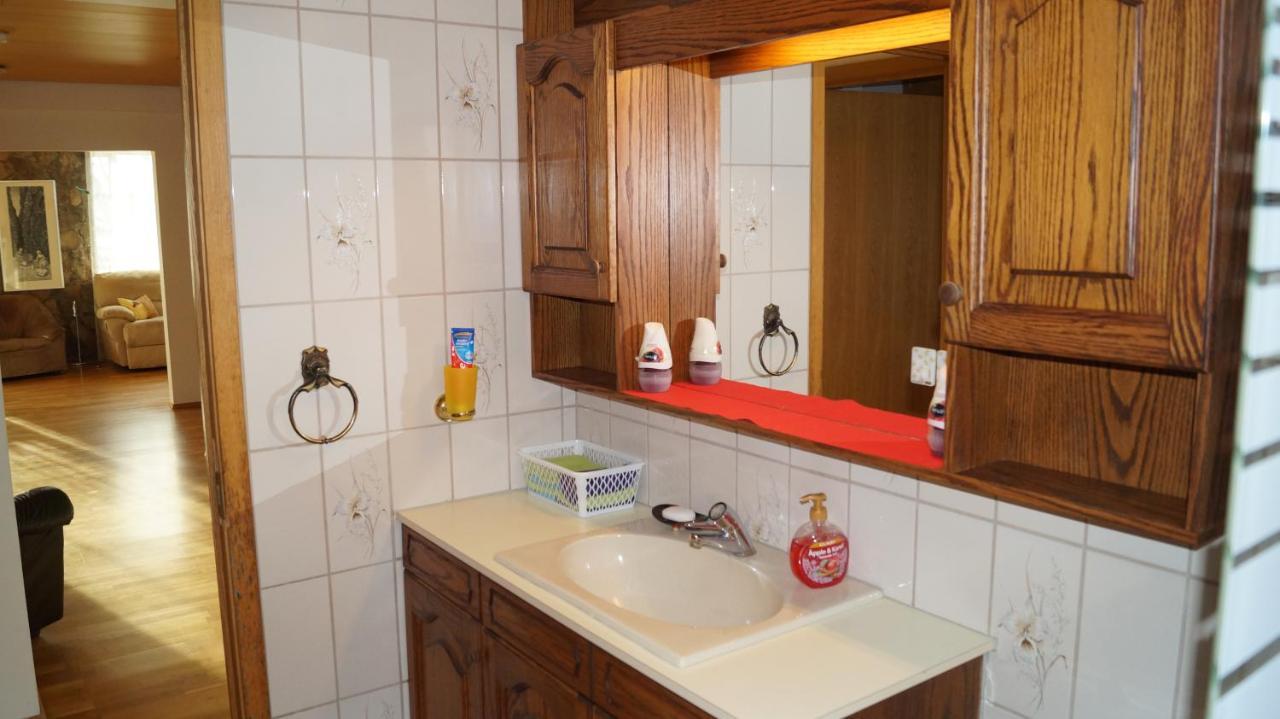 Twin Room With Shared Bathroom Njarthvik Екстериор снимка