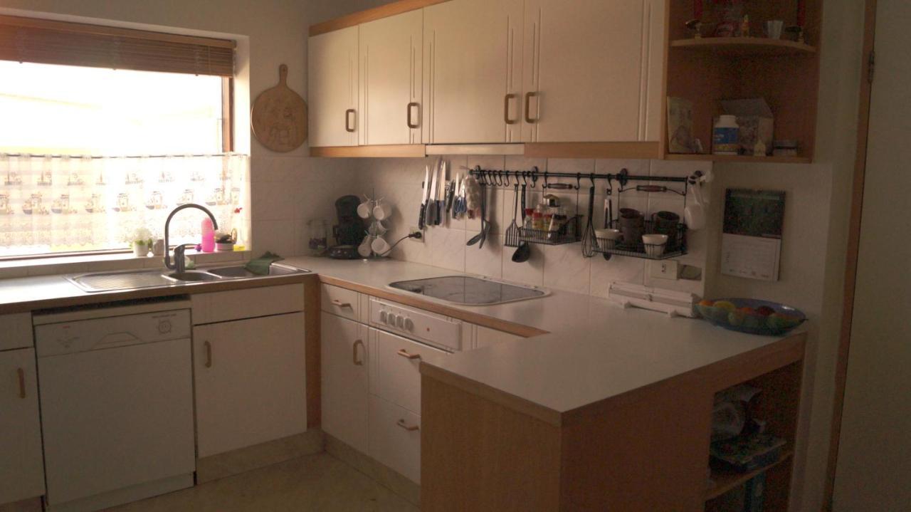 Twin Room With Shared Bathroom Njarthvik Екстериор снимка