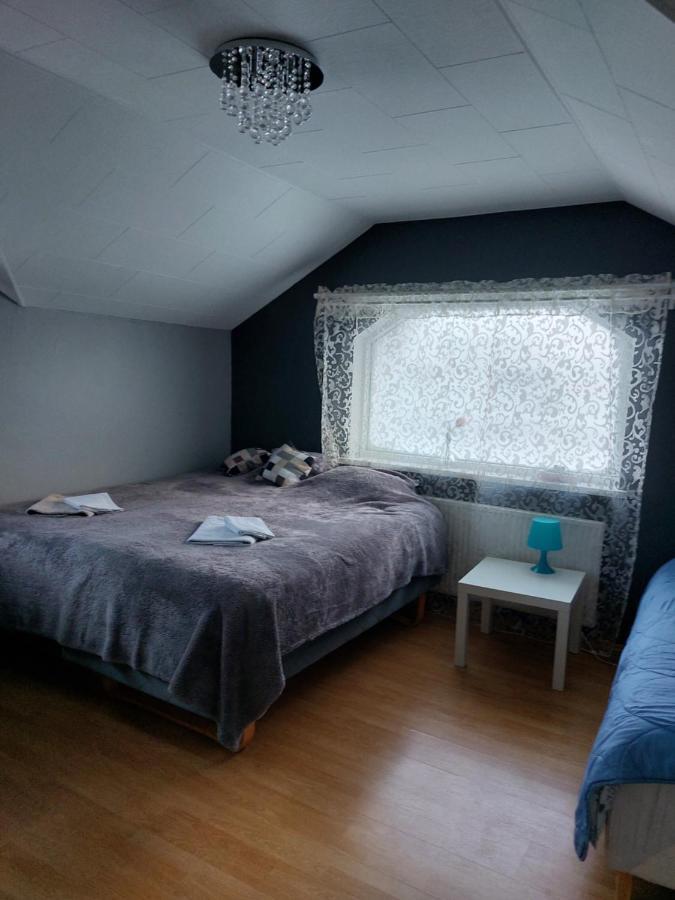 Twin Room With Shared Bathroom Njarthvik Екстериор снимка